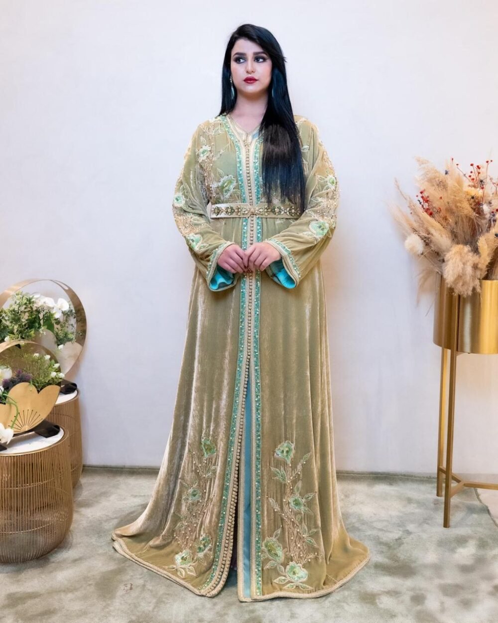 Caftan Velours Vert Pistache Brodé