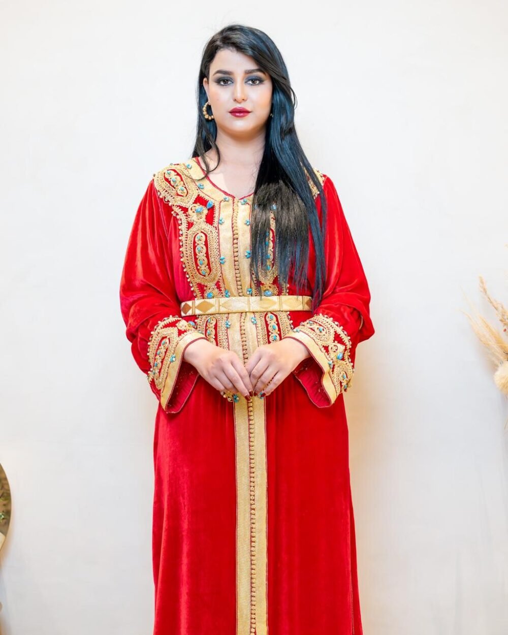 Caftan Velours Rouge Brodé Doré & Turquoise